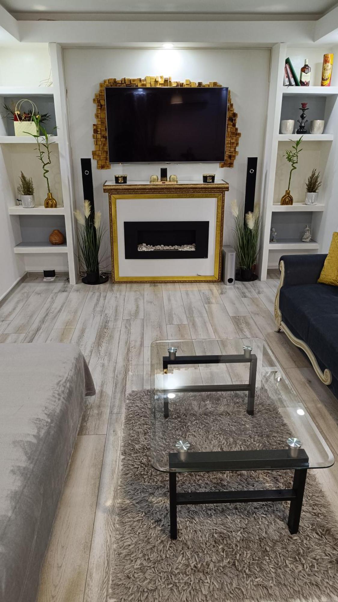 Sistem Apartament 3 Camere! ブカレスト エクステリア 写真