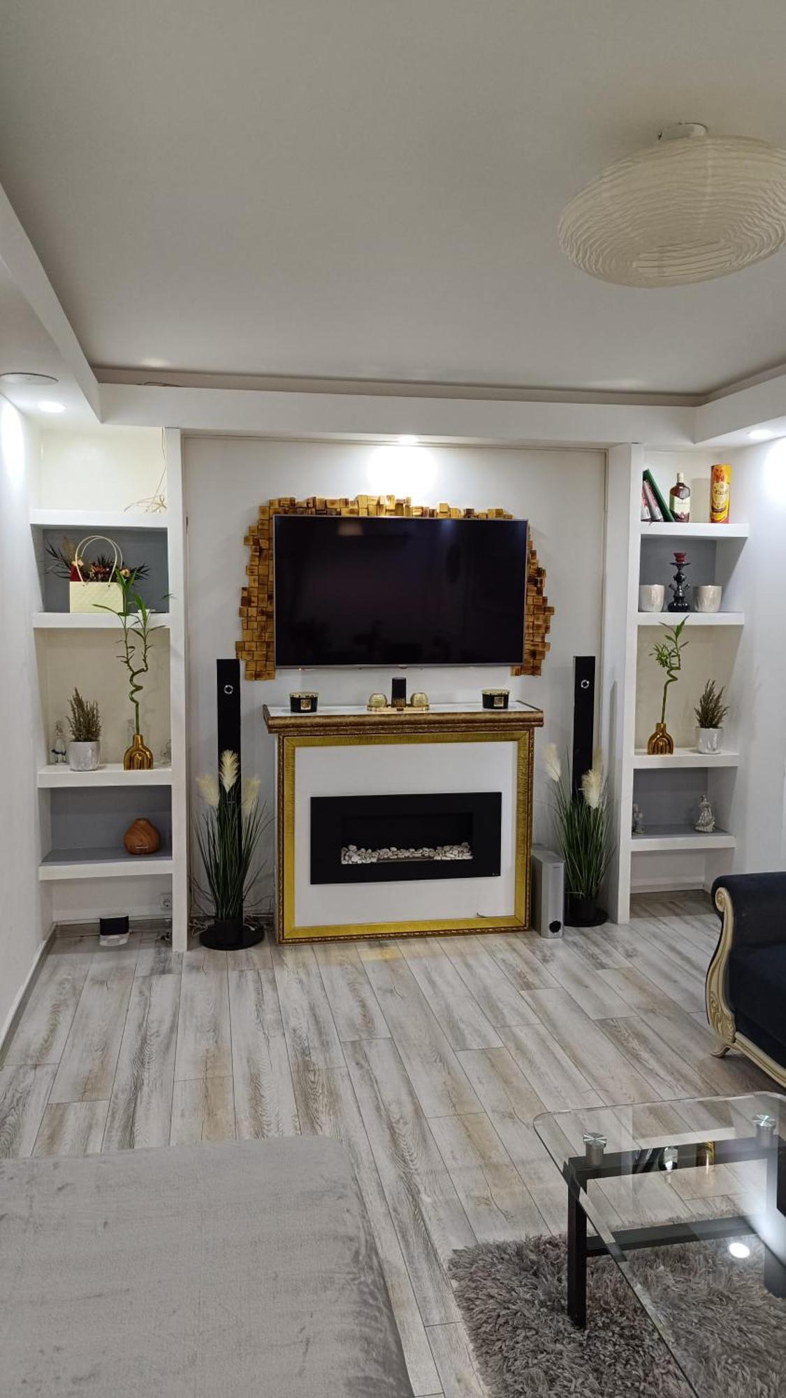 Sistem Apartament 3 Camere! ブカレスト エクステリア 写真