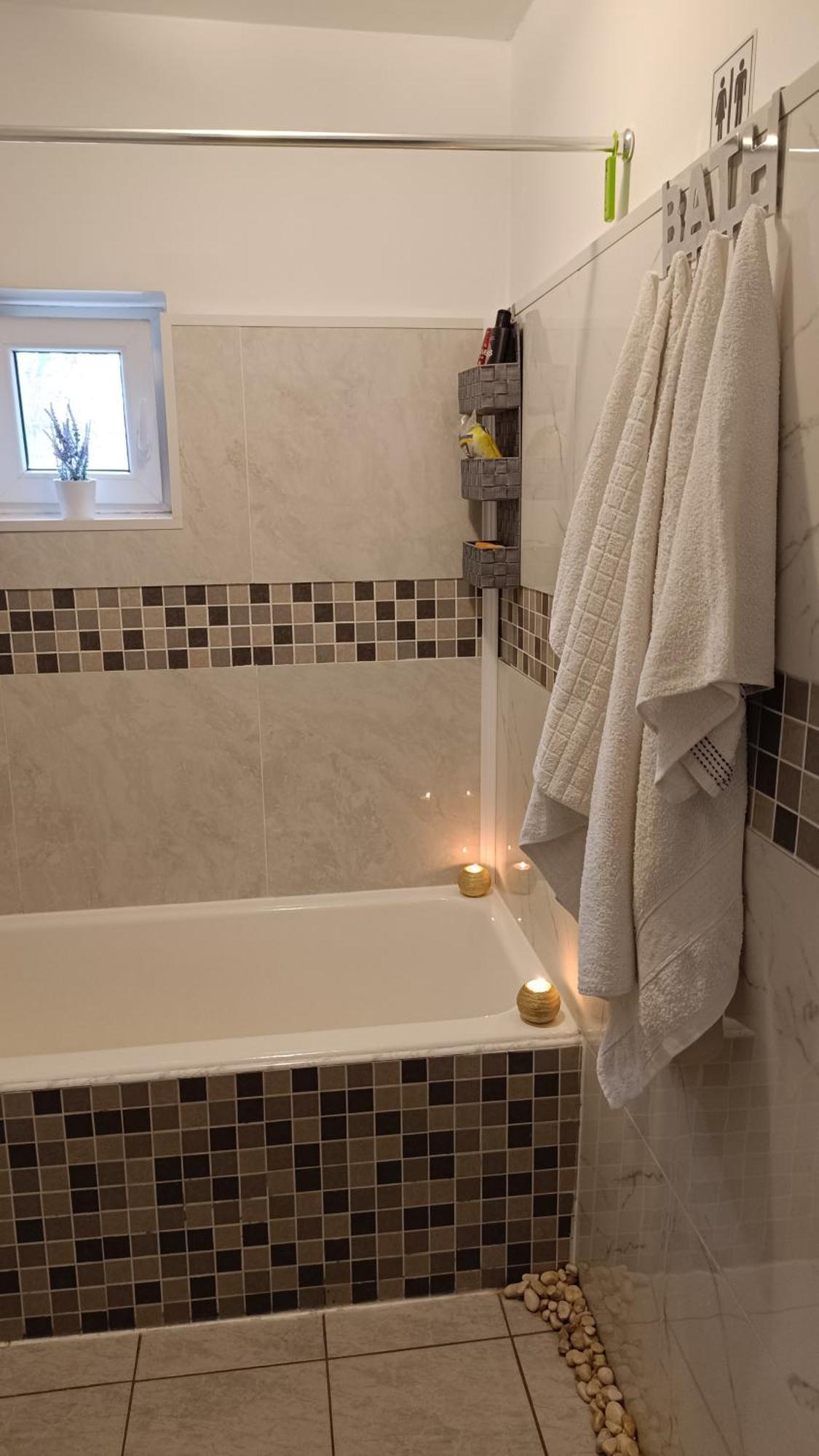 Sistem Apartament 3 Camere! ブカレスト エクステリア 写真
