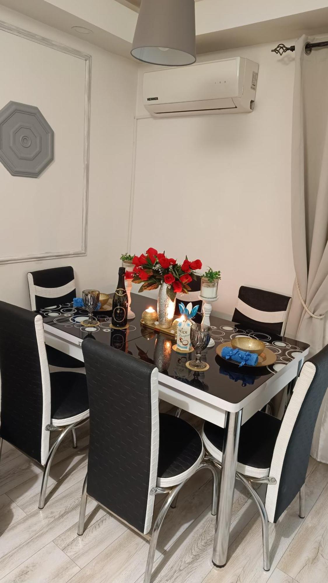 Sistem Apartament 3 Camere! ブカレスト エクステリア 写真