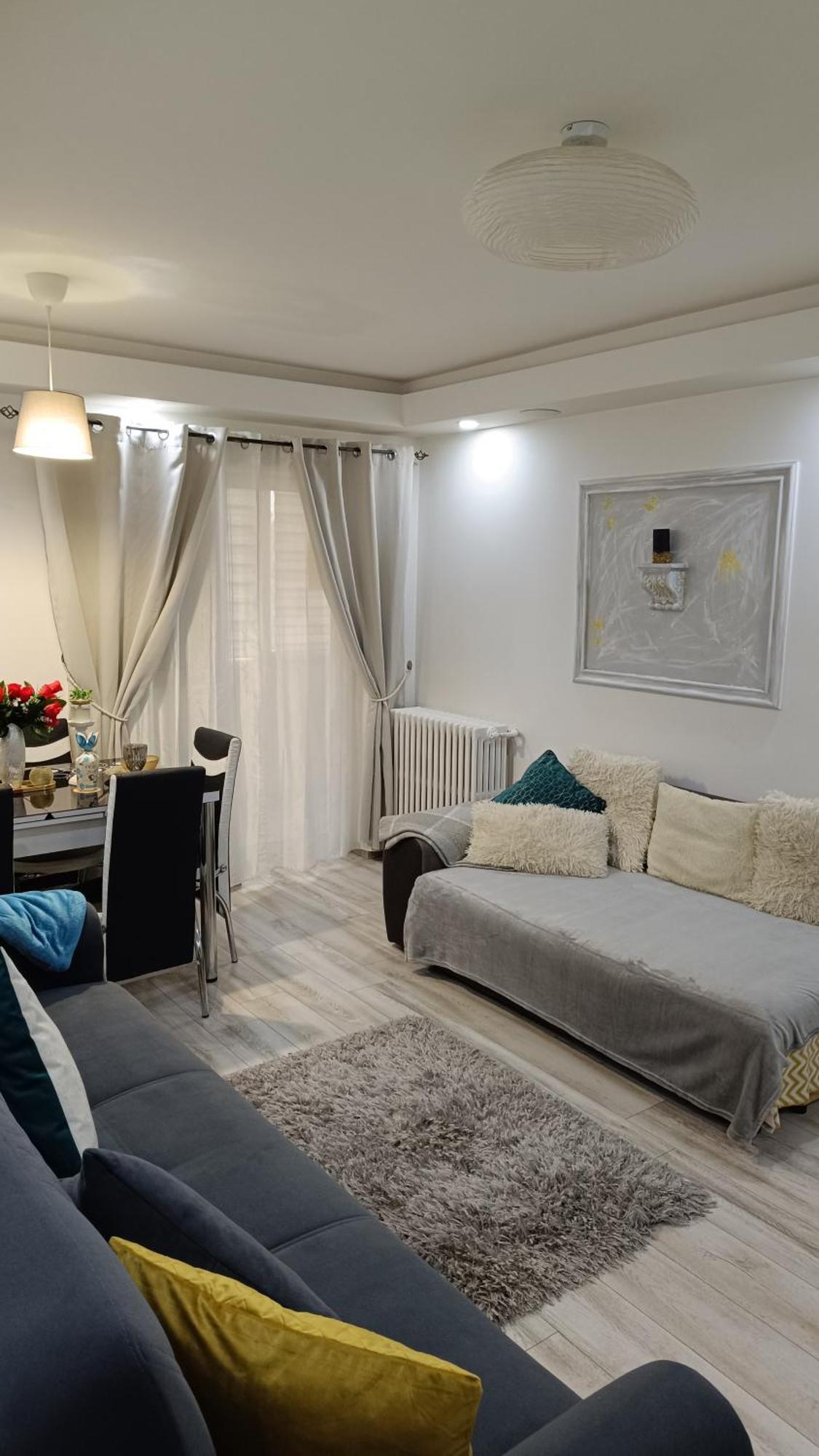 Sistem Apartament 3 Camere! ブカレスト エクステリア 写真